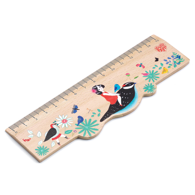 Wooden rulers chic