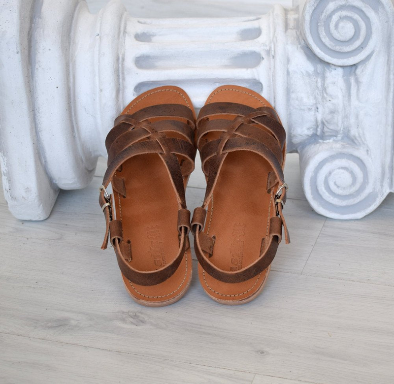 Ancient greek leather sandals in natural tan color, elegant gladiator sandals image number null