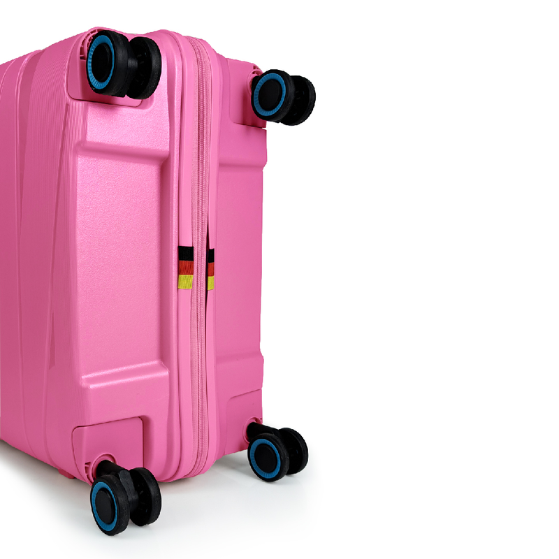 Bg berlin - ted cabin size/carry-on (4 wheel) 55cm/20in luggage 10kg suitcase image number null