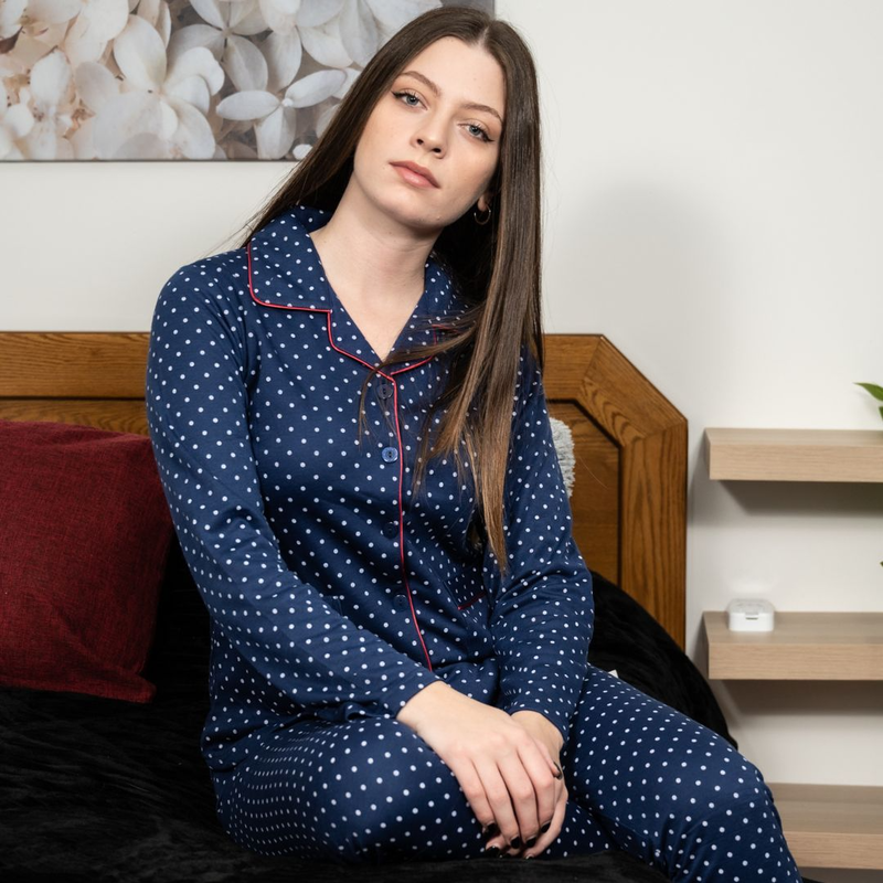 Ladys pajama with buttom in flanel fabric #it-5811 image number null