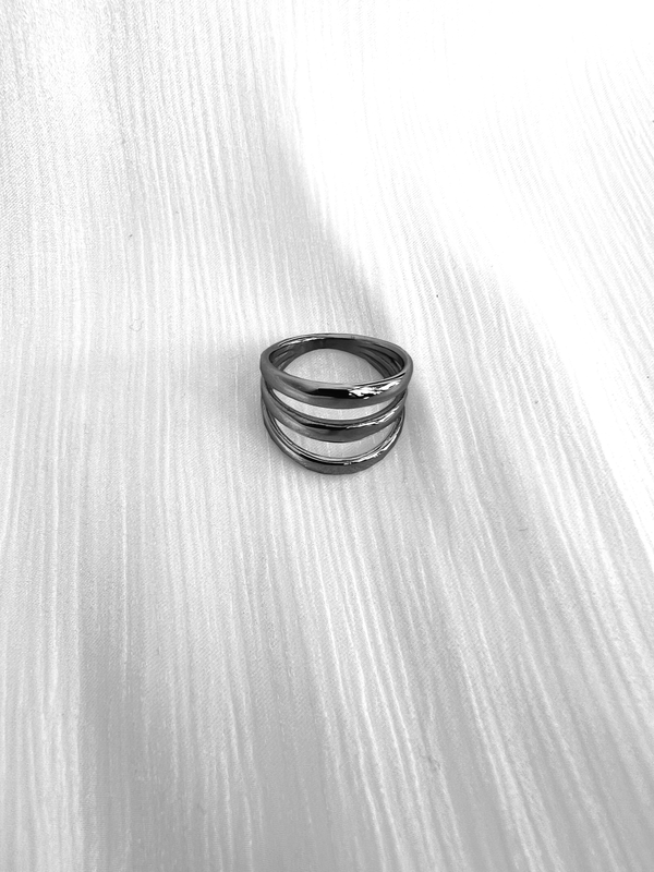 Silver ring, , medium image number null