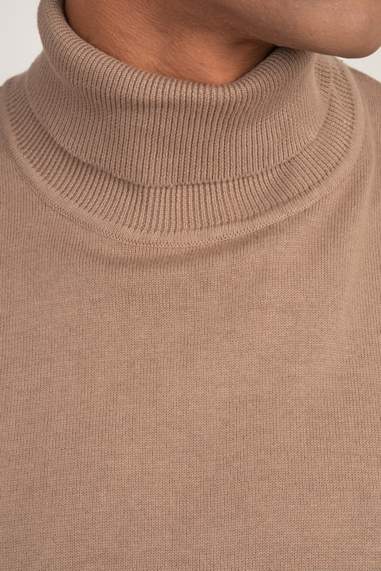 Rebase turtle neck knitwear image number null