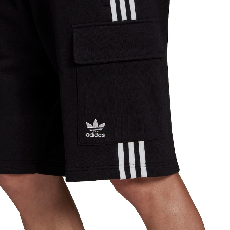 Adidas 3s cargo short      black image number null