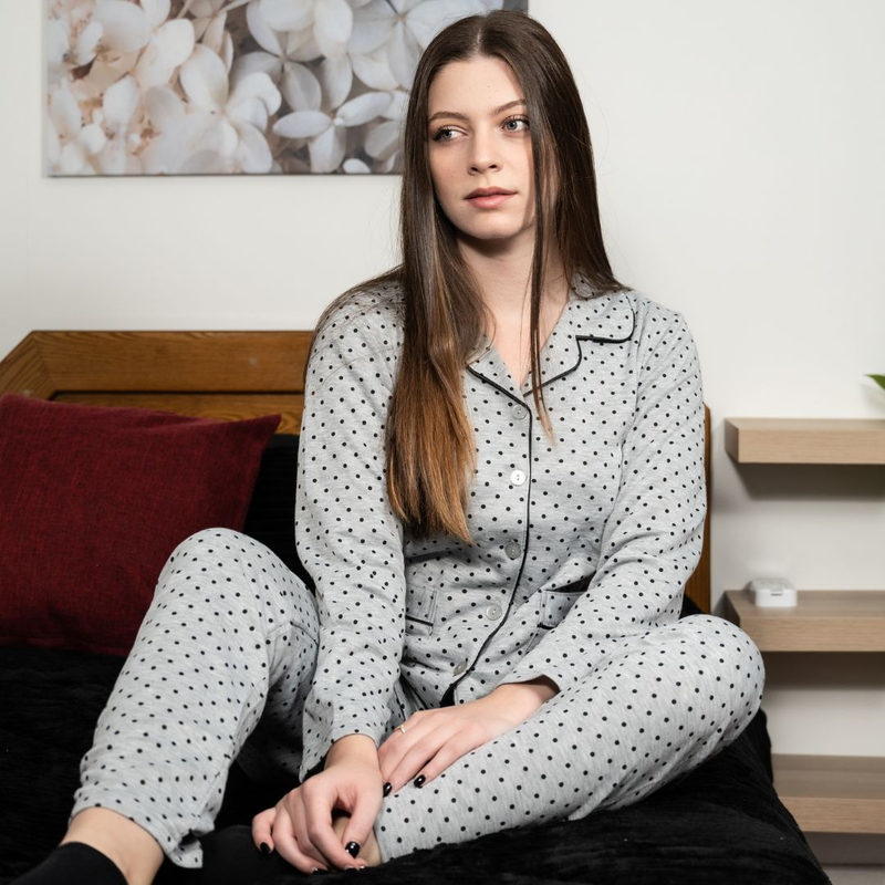 Ladys pajama with buttom in flanel fabric #it-5811 image number null