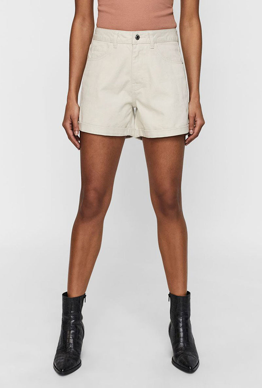 Vero moda nineteen loose shorts image number null