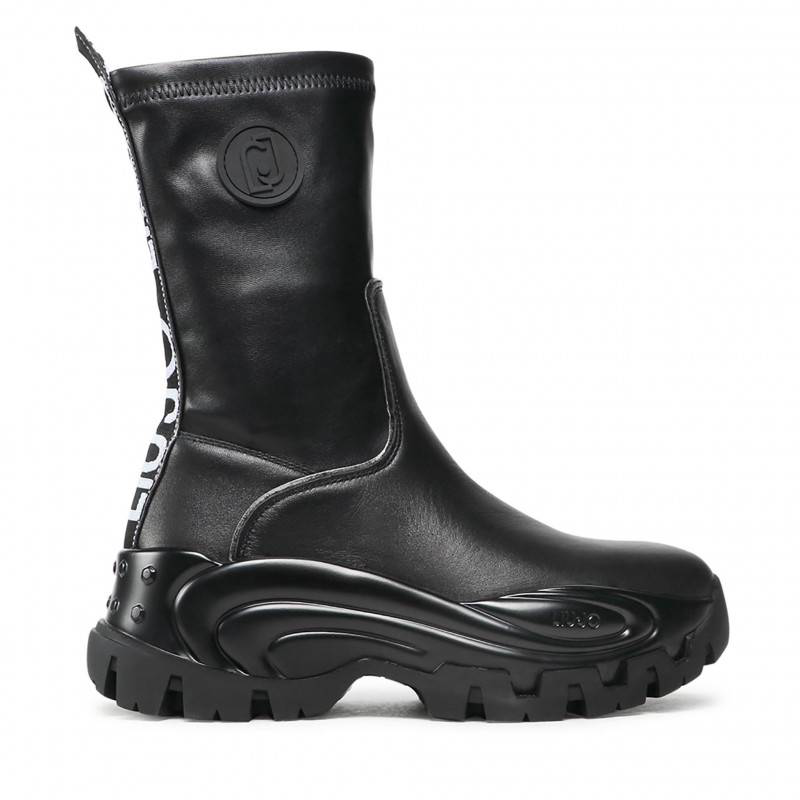 Wave 16 - combat boots image number null