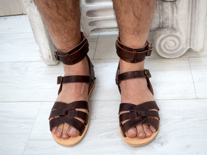 Brown men sandals with high quality Genuine leather and free expedited shipping. image number null