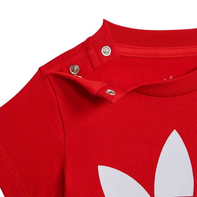 Trefoil tee image number null