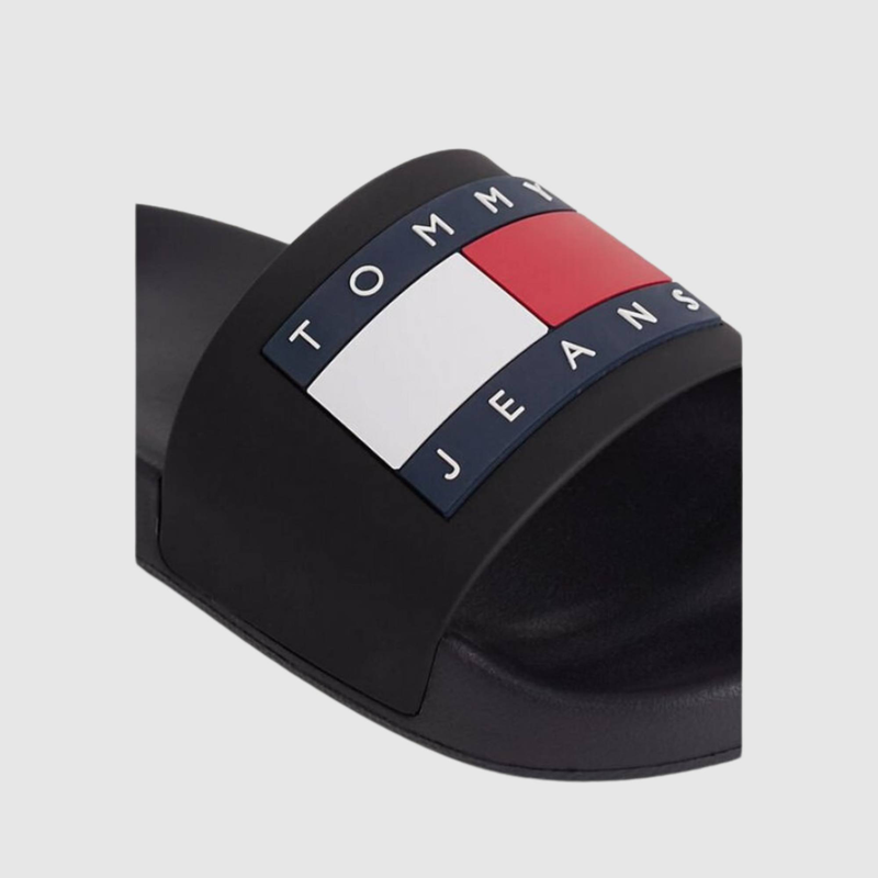 Hilfiger  flag pool slide essentials image number null