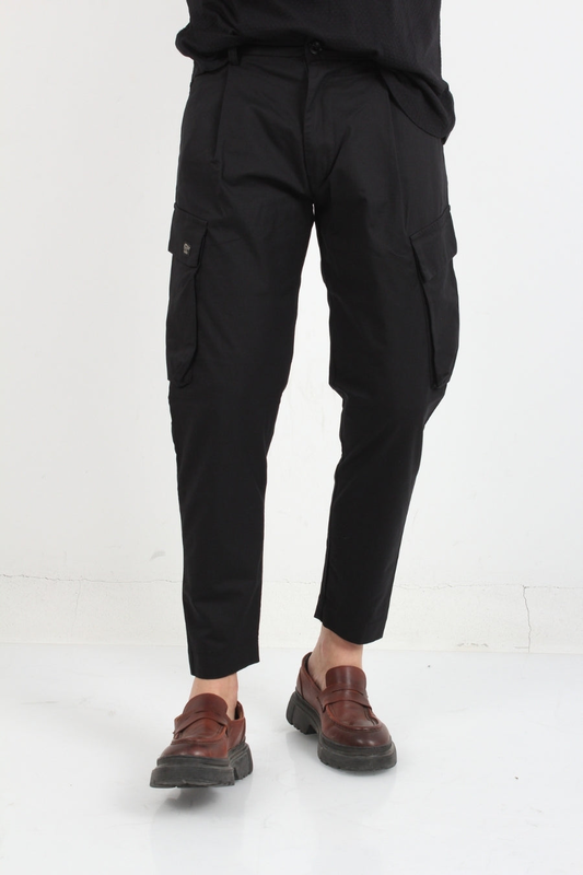 Pitti cargo pants image number null